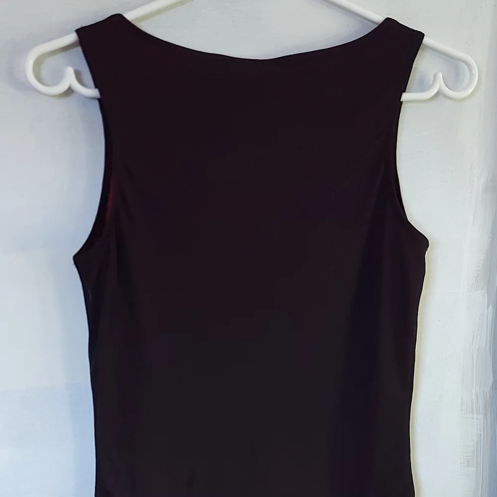🌷Mesh Layer Tank Top - Picture 2 of 5